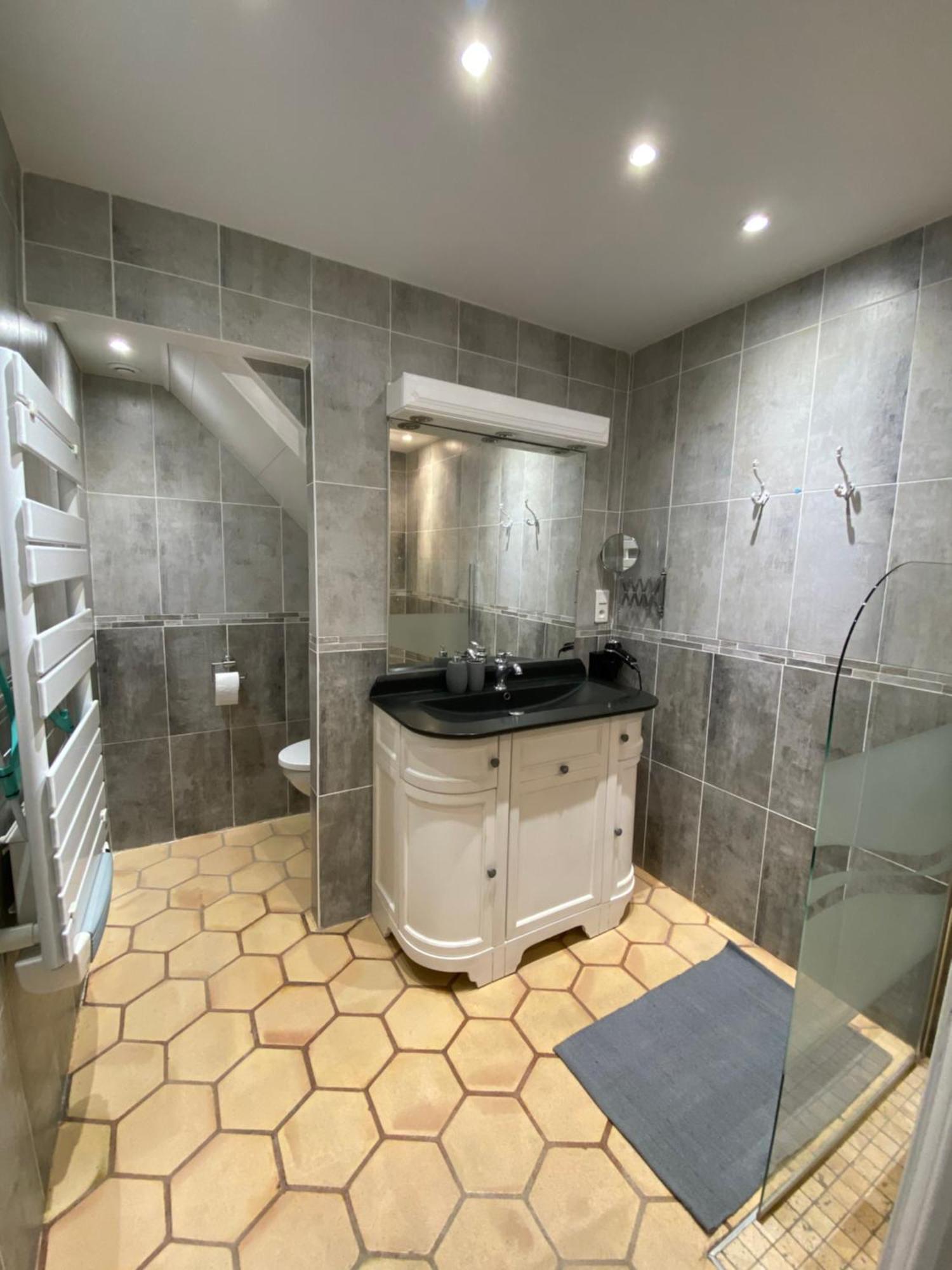 Hotel La Roca Flora Le Plan-de-la-Tour Zewnętrze zdjęcie