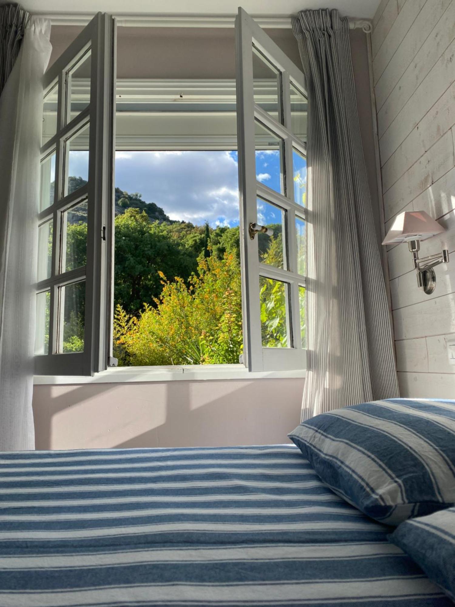 Hotel La Roca Flora Le Plan-de-la-Tour Zewnętrze zdjęcie